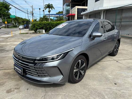 BYD KING 1.5 DM-I PHEV GS AUTOMÁTICO BYD KING 1.5 DM-I PHEV GS AUTOMÁTICO